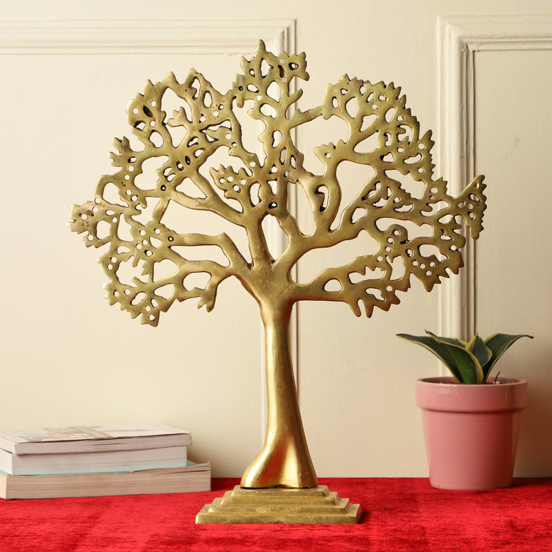 Brass Tree - intricately crafted brass tree sculpture, golden finish, represents strength, growth, and connection to nature, adds a natural and organic element to your home decor, symbolizes stability and grounding, a beautiful centerpiece or accent piece for any room, available in various sizes and designs, a timeless and versatile addition to your collection of brass sculptures and figurines, perfect for nature enthusiasts and those seeking a serene and harmonious atmosphere.