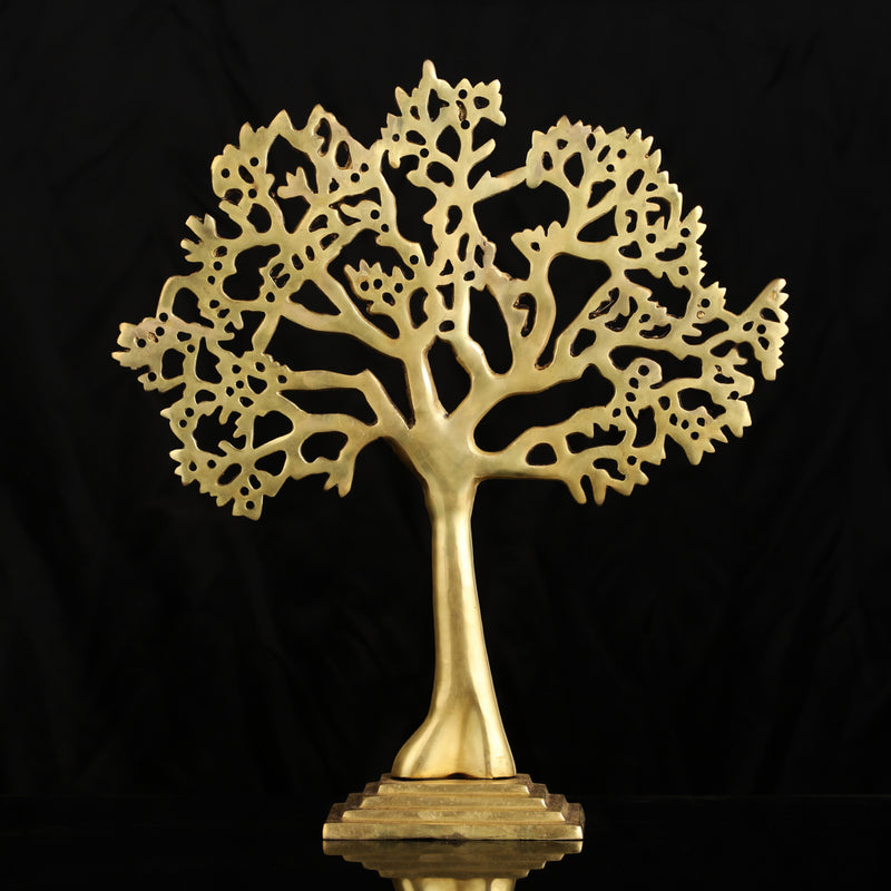 Brass Tree - intricately crafted brass tree sculpture, golden finish, represents strength, growth, and connection to nature, adds a natural and organic element to your home decor, symbolizes stability and grounding, a beautiful centerpiece or accent piece for any room, available in various sizes and designs, a timeless and versatile addition to your collection of brass sculptures and figurines, perfect for nature enthusiasts and those seeking a serene and harmonious atmosphere.