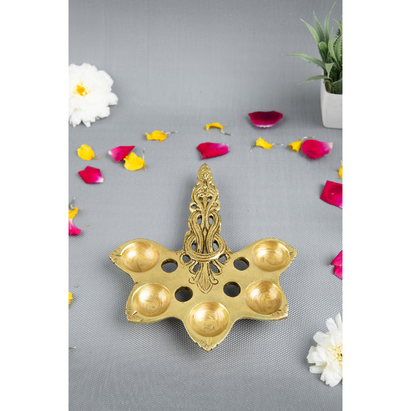 Brass Pooja Spoon - beautifully crafted brass spoon for religious rituals, ideal for offering sacred substances during prayers and ceremonies, golden finish, perfect for home puja setups and spiritual practices, symbolizes purity and devotion, enhances the sacredness of rituals, a functional and auspicious addition to your pooja essentials and religious artifacts.