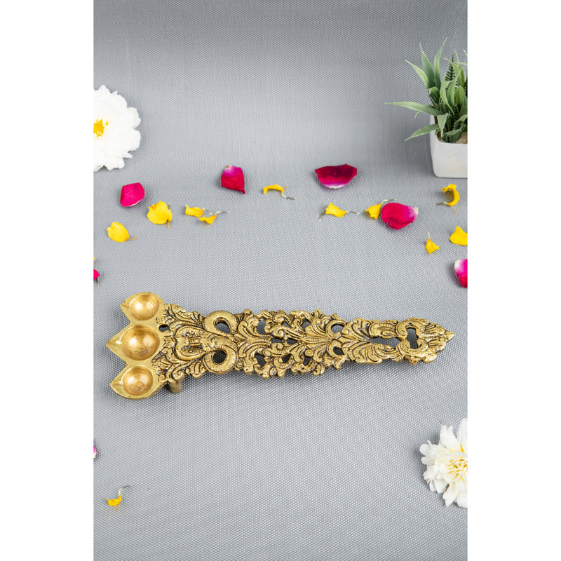 Brass Pooja Spoon - beautifully crafted brass spoon for religious rituals, ideal for offering sacred substances during prayers and ceremonies, golden finish, perfect for home puja setups and spiritual practices, symbolizes purity and devotion, enhances the sacredness of rituals, a functional and auspicious addition to your pooja essentials and religious artifacts.