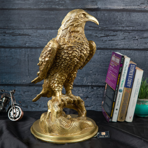 Brass eagle product - exquisite brass sculpture, handcrafted with intricate details, golden finish, majestic bird design, decorative home accessory, symbol of strength and grace, enhances interior decor