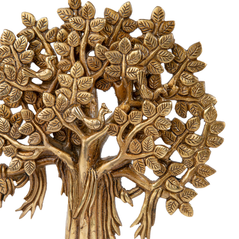 Brass Tree - intricately crafted brass tree sculpture, golden finish, represents strength, growth, and connection to nature, adds a natural and organic element to your home decor, symbolizes stability and grounding, a beautiful centerpiece or accent piece for any room, available in various sizes and designs, a timeless and versatile addition to your collection of brass sculptures and figurines, perfect for nature enthusiasts and those seeking a serene and harmonious atmosphere.